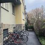 Sunset-free Parking Daire
