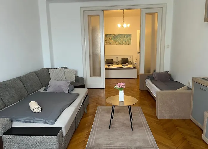 Sunset-free Parking Διαμέρισμα Γκιόρ