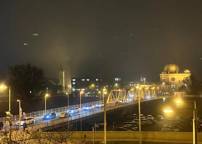 Διαμέρισμα Sunset-free Parking